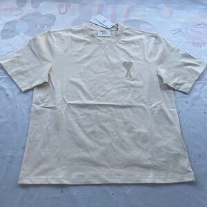 Ami Cream Short Sleeve Tee with Heart 'A' Logo